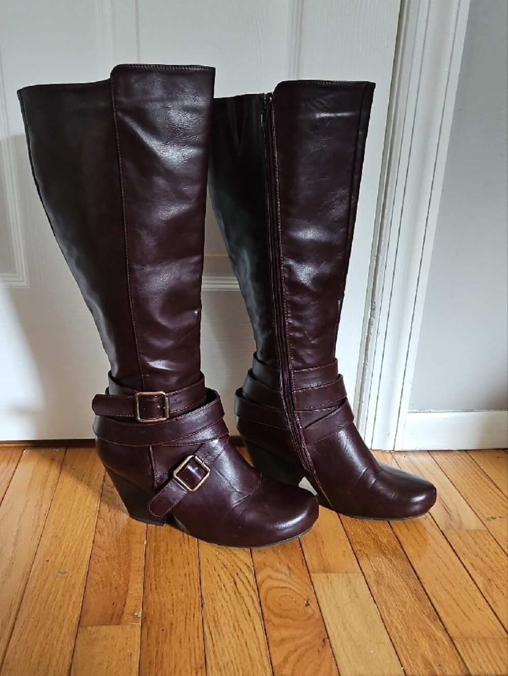 Women’s Tall Buckle Riding Style Boots in Dark Brown Leather - Picture 4 of 13